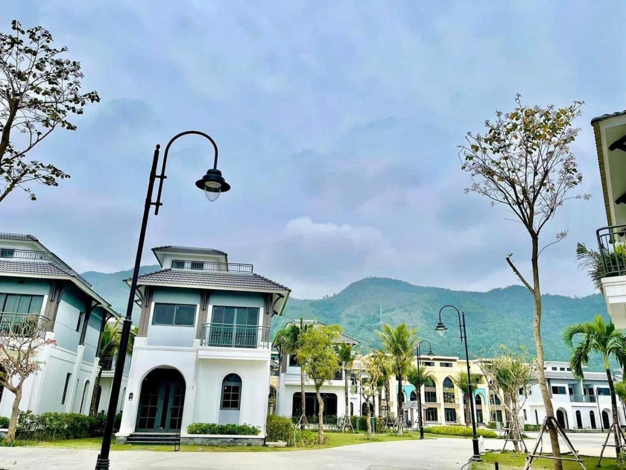 Dahlia Villa - Sonasea Van Don Harbor City Cai Rong Εξωτερικό φωτογραφία